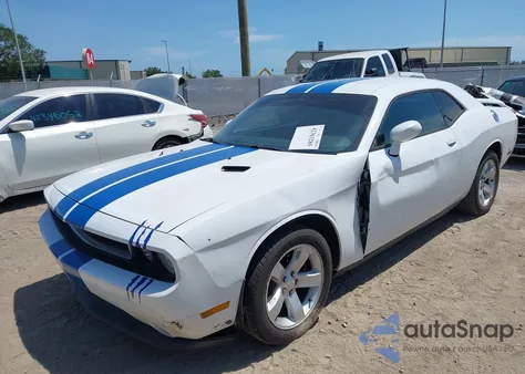 2012 Dodge Challenger Sxt z USA, uszkodzony, nr VIN 2C3CDYAG3CH157618